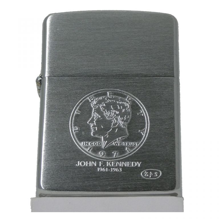 Accendino zippo modello Kennedy