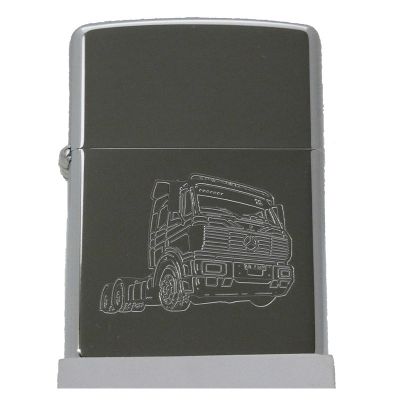 Accendino a benzina zippo, modello Truck Mercedes, inciso