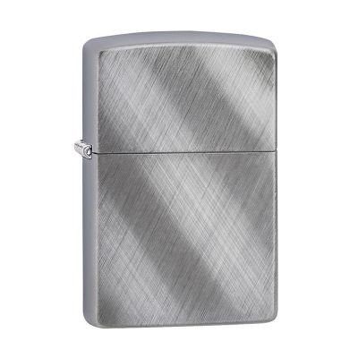 Accendino a benzina zippo, modello Diagonal Weave