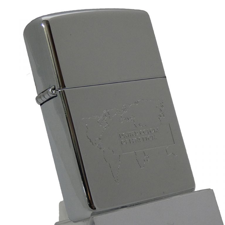 Accendino Zippo serie United Colors of  Benetton n°1