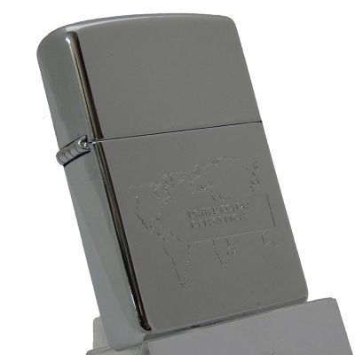 Accendino a benzina zippo, serie United Colors of Benetton, n°1, inciso